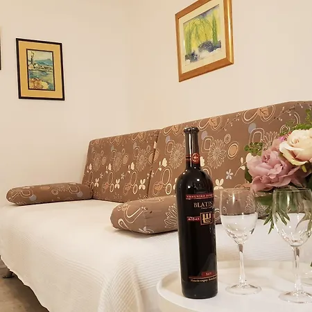 Apartmán Galeria Nura *