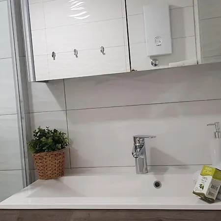 Galeria Nura Apartmán *